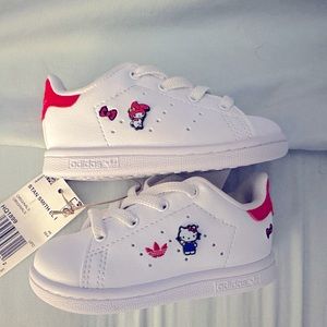 NWT adidas Hello kitty shoes